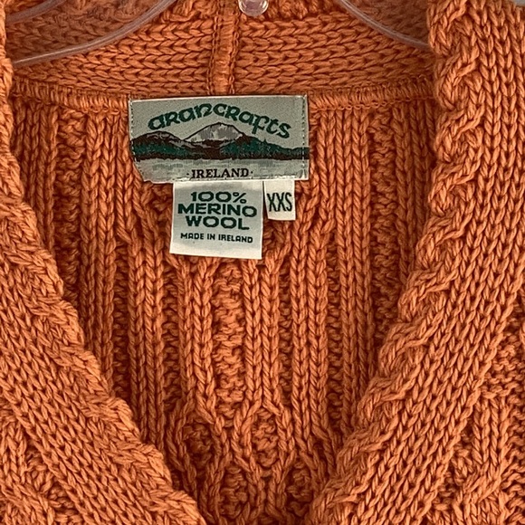 Aran Craft Merino Wool Button Front Scalloped - Picture 2 of 7